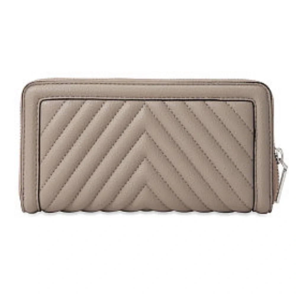 VICTORIAS SECRET | The Victoria Wallet in Taupe (Original Packaging) - Picture 2 of 4